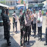 Polsek Jalancagak di Subang Beri Kejutan Ucapan HUT TNI ke-80