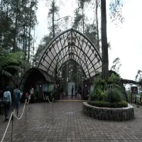 Wisata Bandung Barat Terdekat: Panduan Lengkap Liburan Alam dan Rekreasi