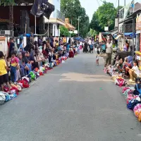 Ruwat Bumi Warga Desa Gempol di Subang Suguhkan Ratusan Tumpeng