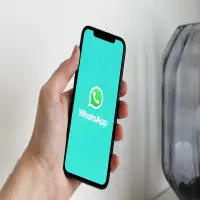 Cara Menyembunyikan Grup WhatsApp dengan Mudah, Pakai Fitur Ini!