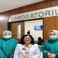 Dokter Spesialis Patologi Klinik Rumah Sakit Hamori Subang: Tiga Pemeriksaan Laboratorium Penting untuk Deteksi Dini Penyakit