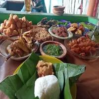 3 Tempat Makan Timbel Subang Kota Terbaik dan Viral Saat Ini