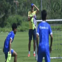 Jelang Laga Persib Bandung vs Dewa United, Bojan Sebut Lawan yang Kuat dan Sebut Maksimal Persiapan