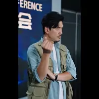 Nama Pemeran Paman Sopir Taksi Online Jagoan di Drama China, Bikin Penonton Penasaran!