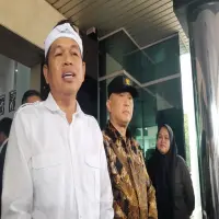 Demi Antisipasi Banjir, Dedi Mulyadi Mendesak Kepala Desa Mempercepat Normalisasi Sungai di Karawang