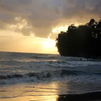 5 Rekomendasi Tempat Liburan di Jawa Barat yang Serunya Nggak Ada Obat!