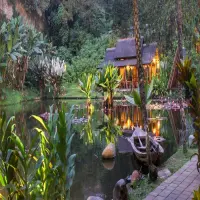 Rumah Makan Sunda di Bandung dengan View Bagus: Pilihan Kuliner Autentik Bernuansa Alam