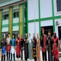 MAN 1 Subang Rayakan Hari Guru Nasional, Penghargaan Tiga Guru Berprestasi