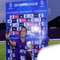 Kapten Bersinar! Ezra Walian Catat Rekor Baru di Duel Persik vs Semen Padang