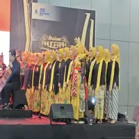 Paduan Suara PGRI Subang Tampilkan Persembahan Memukau di Malam Anugerah Pendidikan dan Kebudayaan 2025
