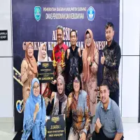 Malam Anugerah Pendidikan, SMPN 2 Subang Raih 2 Kategori Juara