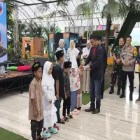 HUT ke-4, D’Castello Subang Santuni 100 Anak Yatim dan Dhuafa