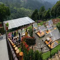 Rekomendasi 5 Tempat Kuliner di Lembang: Makan Enak sambil Menikmati Udara Khas Pegunungan