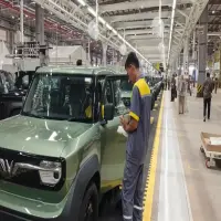 Bukan Cuma Mobil! Vinfast Pabrik Subang Siap Produksi Motor Listrik Mulai 2026