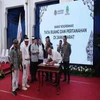 Jalankan Amanat Perpres 12/2025, Menteri Nusron Minta Pemerintah Daerah di Jawa Barat Lakukan Revisi Rencana Tata Ruang