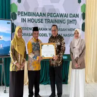 MAN 1 Subang Gelar Pembinaan Kepegawaian dan IHT, Perkuat Kesiapan Madrasah Hadapi Era Digital