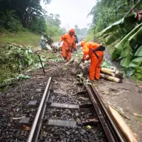 Gangguan di Petak Purwakarta-Ciganea, Sejumlah Perjalanan KA Alami Keterlambatan