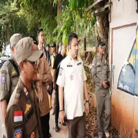 Bupati Subang Tertibkan Bangunan Liar di Kalijati, Siap Menata Lingkungan yang Lebih Baik