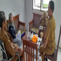 Cegah Penyebaran DBD, PKM Pagaden Barat di Subang Ajak Warga Jaga Kebersihan Lingkungan