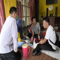 Dinkes Subang Gercep Temui Korban Patukan Ular di Kasomalang, Lakukan Penanganan Medis