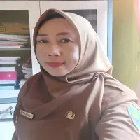 Ringankan Beban Ekonomi Orang Tua, Sekolah di Subang Antusias Sambut Program Pembagian Seragam Gratis