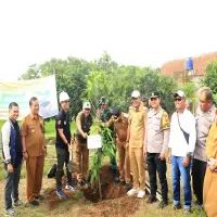 Komitmen Jaga Lingkungan, PT Eco Paper Indonesia Meriahkan Gerakan Tanam Sejuta Pohon