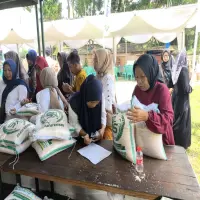 Kelola Wisata Desa di Sumber Mata Air Cimutan, BUMDes Sauyunan Salurkan Bantuan hingga Rp35 Juta