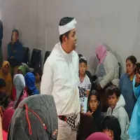 Bertemu Korban Longsor Cisarua, Dedi Mulyadi Siapkan Bantuan Rp10 Juta per Keluarga