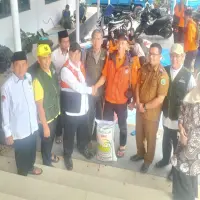 BAZNAS Subang Salurkan Bantuan Lagi untuk Korban Banjir Pamanukan, Kali Ini 1,4 Ton Beras