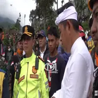 Gubernur Jabar Tinjau Lokasi Bencana di Desa Tugu Mukti, Siapkan Evakuasi Warga dan Bantuan Relokasi