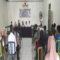 Pastikan Tepat Sasaran, Bapanas Bersama Bulog Uji Petik Bantuan Pangan di Subang