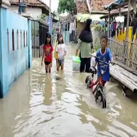 Distribusi Bantuan Logistik untuk Korban Banjir Subang Masih Minim dan Tidak Merata