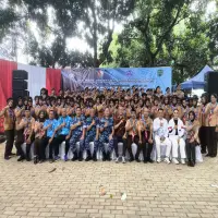 PUSTERAU Gelar Serbuan Teritorial di Lembur Cigarukgak, Gelar Bakti Sosial Kesehatan hingga Penanaman Pohon Produksi