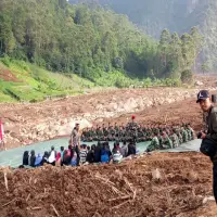 Operasi Pencarian Korban Longsor Cisarua Resmi Dihentikan: 101 Bodypack Dievakuasi, 20 Korban Belum Ditemukan