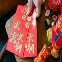 Ini Dia Aturan Memberikan Angpao Imlek yang Perlu Diketahui