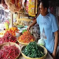 Menjelang Puasa, Harga Bahan Pokok di Subang Naik Tajam, Ayam dan Cabai Rawit Jadi Sorotan