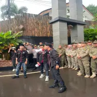 Aksi di Lembur Pakuan Subang Dihadang Warga, Massa LSM dan Mahasiswa Tetap Sampaikan Tuntutan