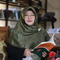 Ketua Yayasan Al-Muhajirin Purwakarta, Teh Ifa Ungkap Tiga Tahapan Perjalanan Spiritual Ramadhan