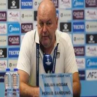 Persib Bandung Siap Pertahankan Puncak Klasemen, Bojan Hodak Waspadai Parkir Bus Madura United