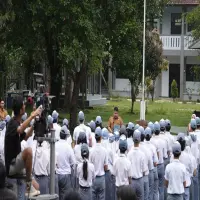 Kang Rey Unjuk Bakat Akting! Bupati Subang Tampil di Film Layar Lebar “Sisa Waktu Senja”