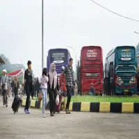 Bolehkah Tidak Berpuasa Saat Mudik Lebaran? Ini Menurut Buya Yahya