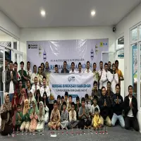 Tebar Cahaya Berkah Ramadan, PLN UPT Karawang Santuni 30 Anak Yatim Dhuafa di Purwakarta