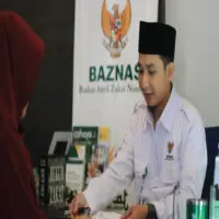 8 Golongan yang Berhak Menerima Zakat, Siapa Saja?