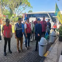 Menteri LH Tinjau Pengelolaan Sampah di Rest Area KM 102 Tol Cipali Subang