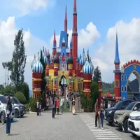 D’Castello Subang Diserbu Wisatawan Saat Libur Lebaran