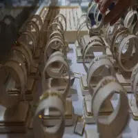Harga Emas Perhiasan Stabil, Cek Rincian Terbaru 26 Maret 2026