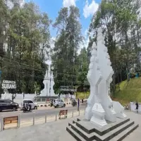 Gapura Mendak Waluya Jadi Ikon Estetika dan Wisata Ciater di Perbatasan Subang–KBB