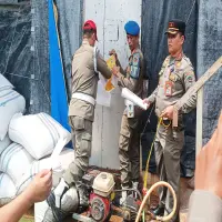 Satpol PP Purwakarta Tutup Tiga Kandang Ayam Ilegal di Kampung Pangkalan Kecamatan Cibatu