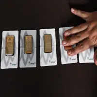 Harga Emas Antam Naik Rp7.000 per Gram, Buyback Ikut Menguat