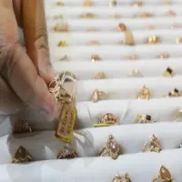 Update Terbaru Harga Emas Perhiasan Hari Ini, Jumat 10 April 2026